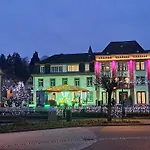 Meuble 3 Etoiles En Centre-ville * نيديربرون ليه باينس
